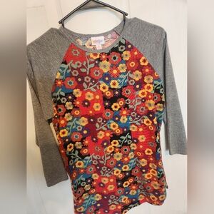 LulaRoe Randy shirt